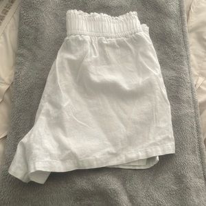 Linen white shorts size medium